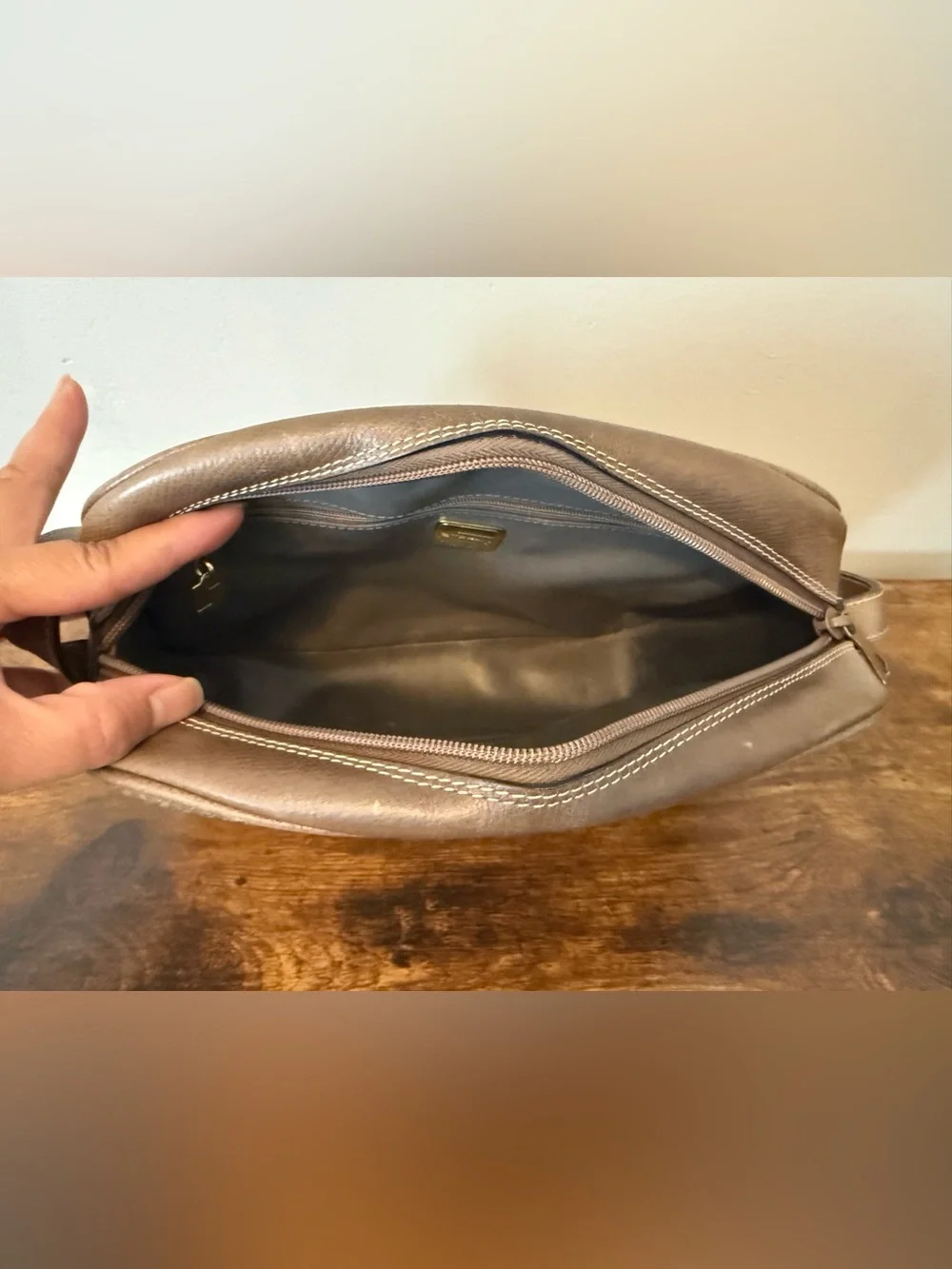Vintage Stefan Italy Taupe Crossbody Bag Rare!!!
